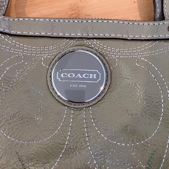 COACH Sage Green Shoulder Bag Vintage - Picture 2 of 8
